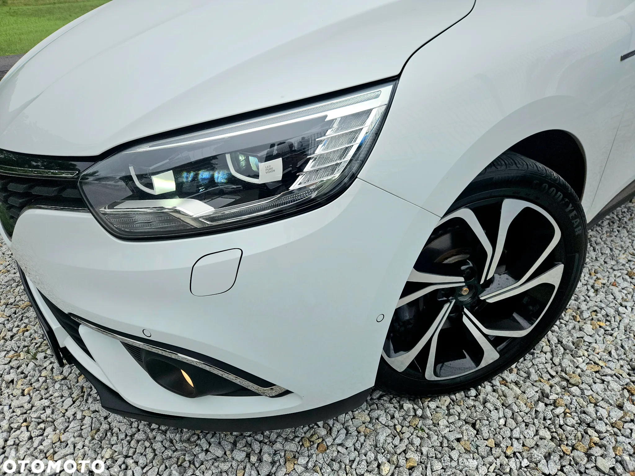 Renault Scenic ENERGY dCi 160 EDC BOSE EDITION - 6