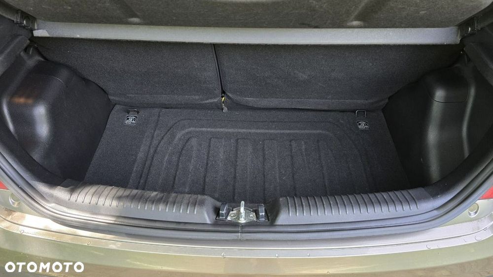 Kia Picanto - 21