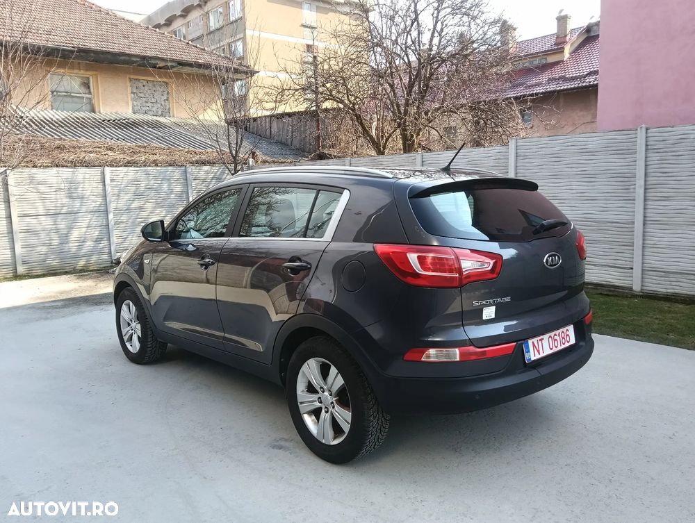 Kia Sportage - 2