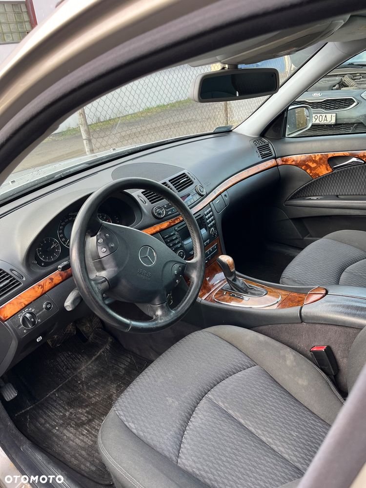 Mercedes-Benz Klasa E - 6