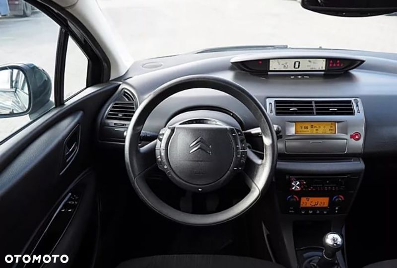 Citroën C4 VTi 120 Attraction - 4