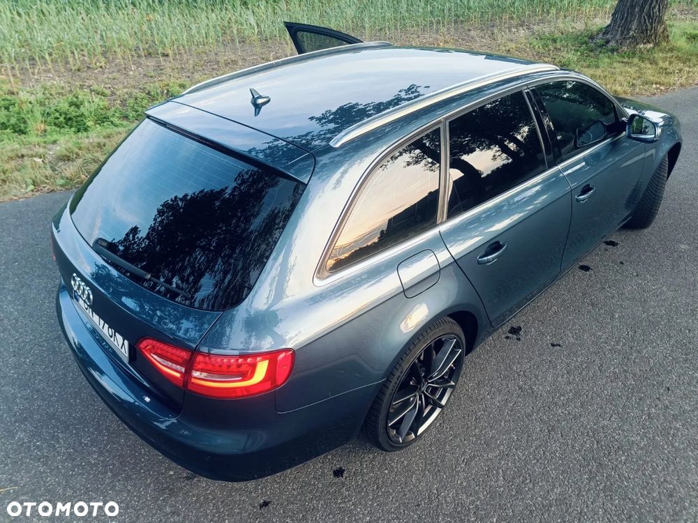 Audi A4 Avant - 22