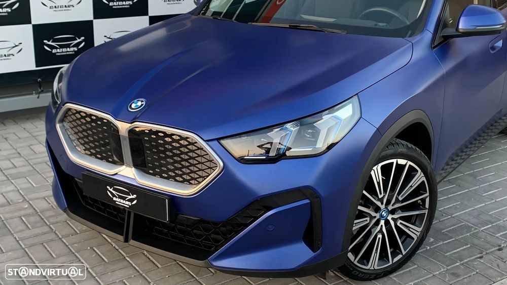 BMW Ix2 2024 photo 2