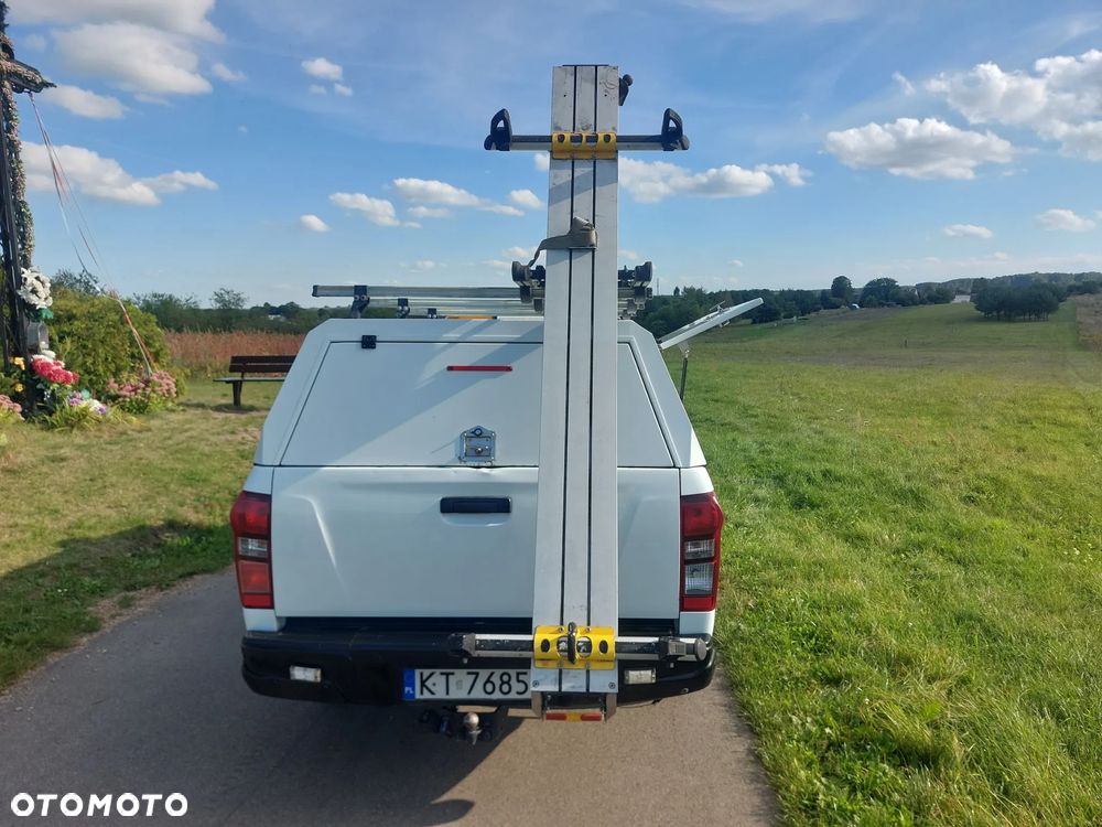 Isuzu D-Max 2.5 DC LS Prime - 11