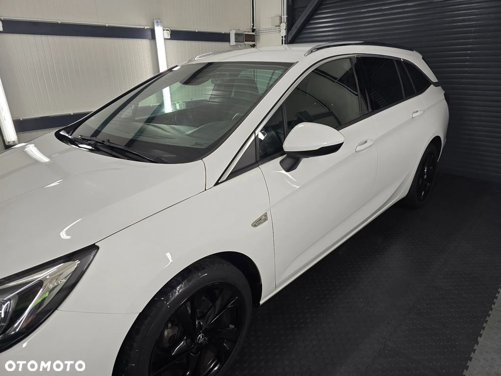 Opel Astra 1.2 Turbo Start/Stop Edition - 9