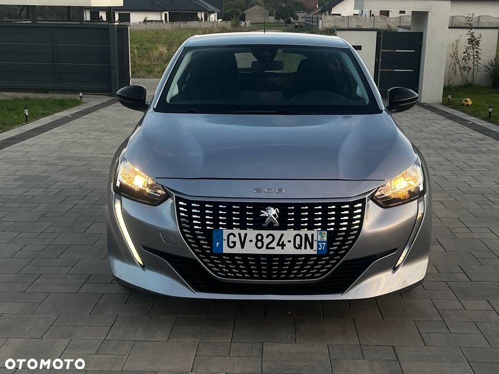 Peugeot 208 2023 photo 2