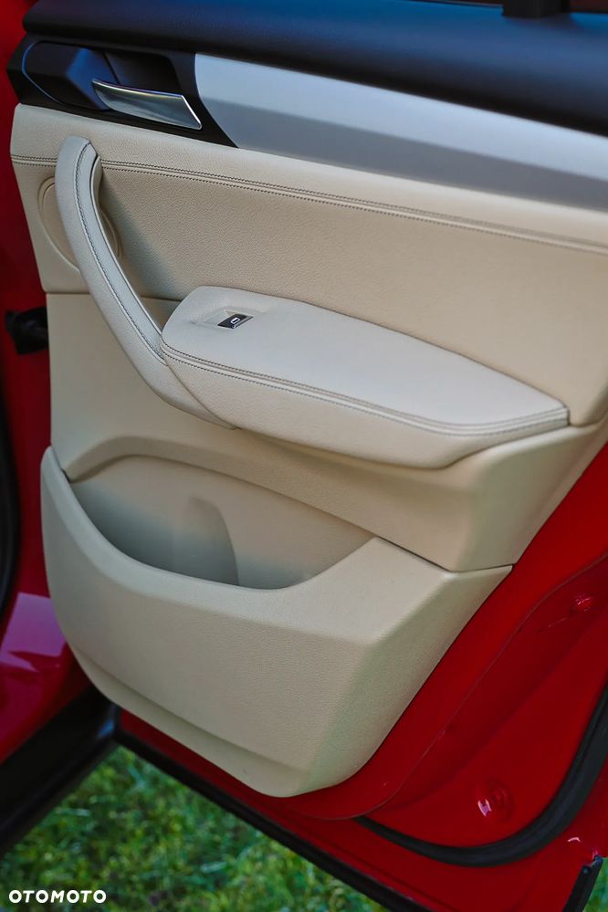 BMW X3 xDrive20d - 24