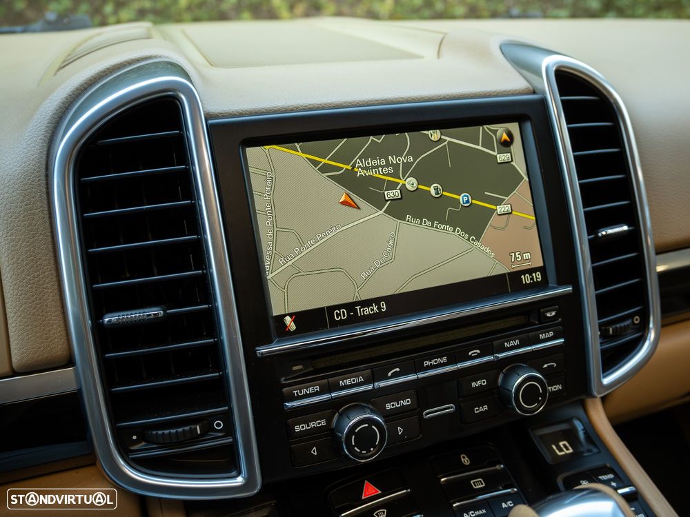 Porsche Cayenne 3.0 V6 - 43