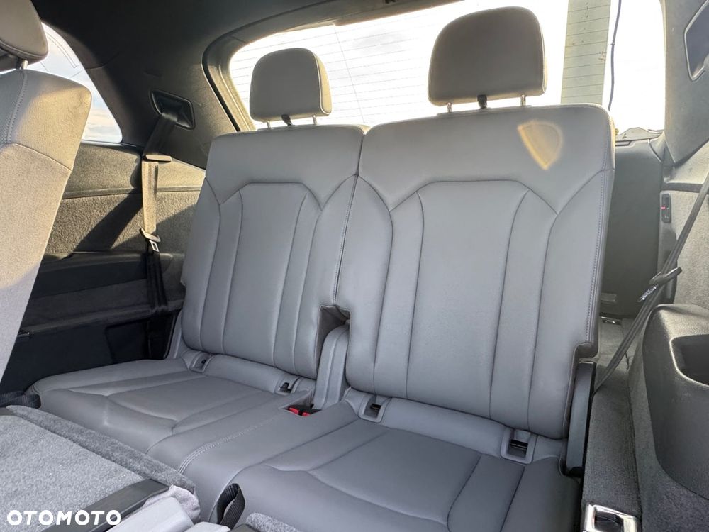 Audi Q7 - 23