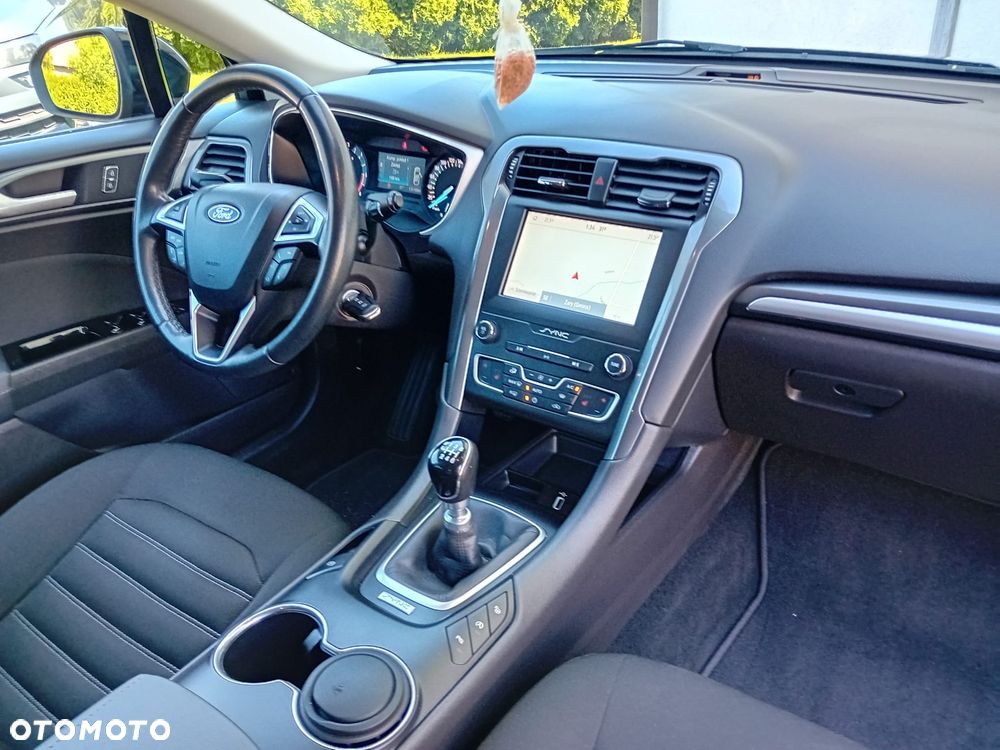 Ford Mondeo 2.0 EcoBlue Business Edition - 29