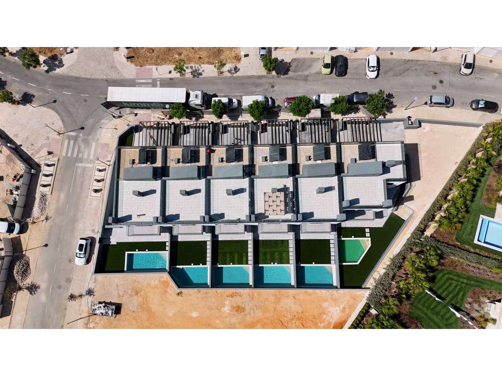 6 Moradias em Banda em Empreendimento de Luxo junto à Ria Formosa e... - Grande imagem: 1/34