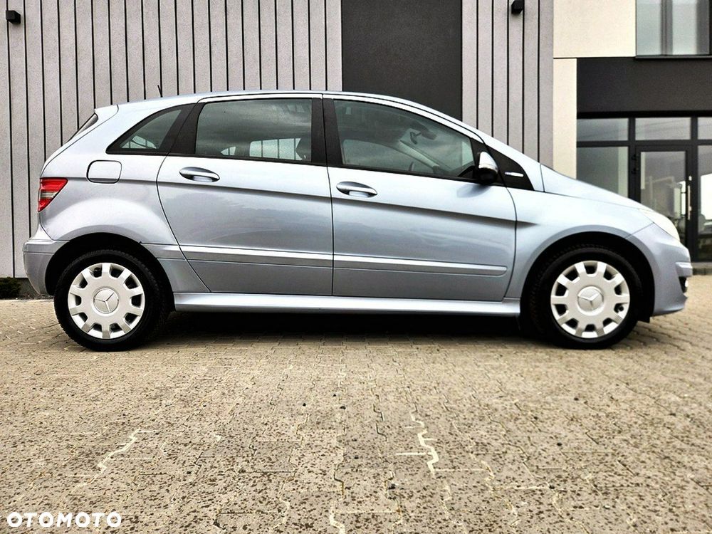 Mercedes-Benz Klasa B 180 BlueEFFICIENCY - 5