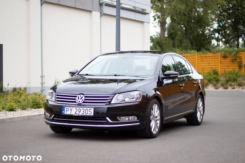 Volkswagen Passat 1.8 TSI Highline - 2