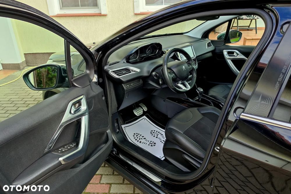Peugeot 2008 PureTech 110 Stop&Start EAT6 Crossway - 22