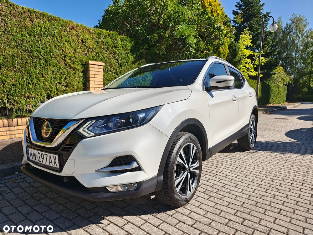 Nissan Qashqai 1.3 DIG-T N-Connecta - 2