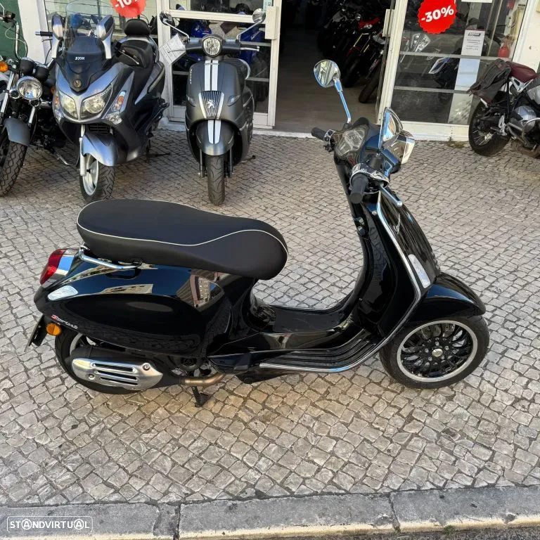 Vespa Sprint 50 - 18