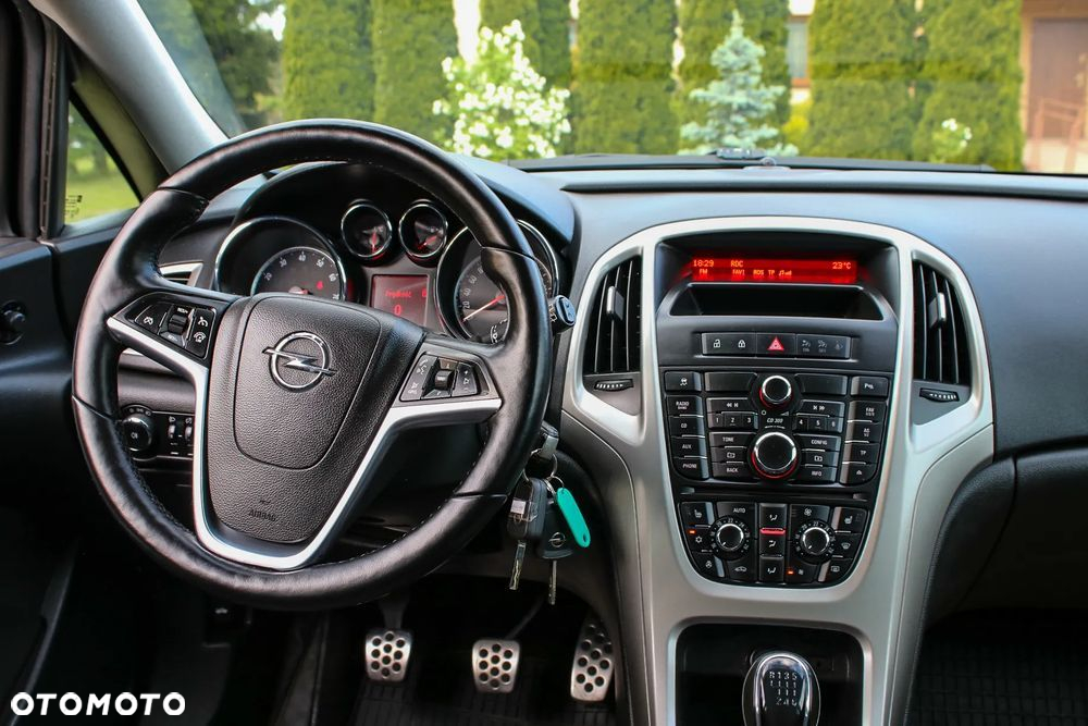 Opel Astra 1.4 Turbo Active - 30