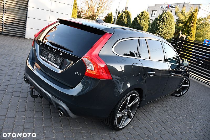 Volvo V60 D4 Geartronic RDesign - 4