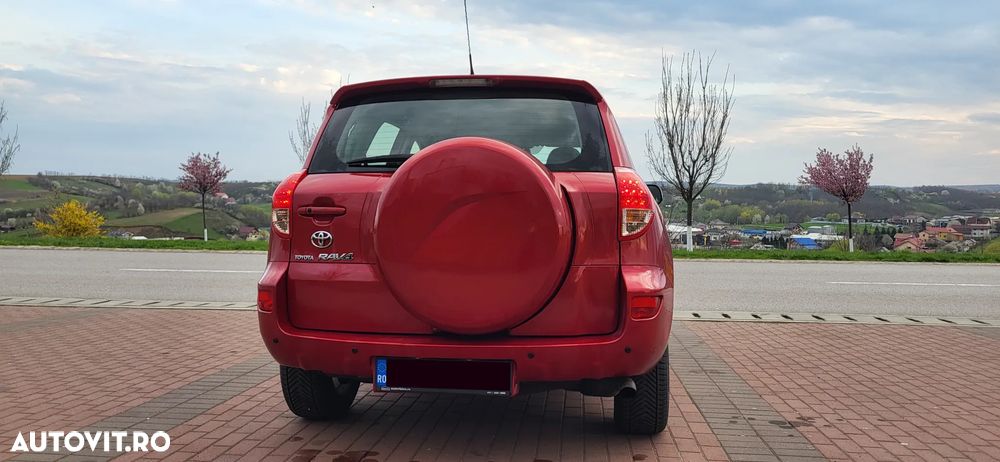 Toyota RAV4 2.2 D-4D Executive - 4