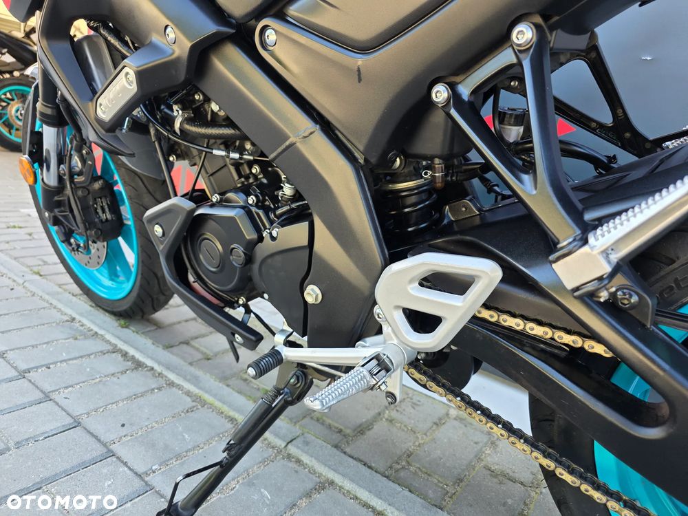 Yamaha MT - 11