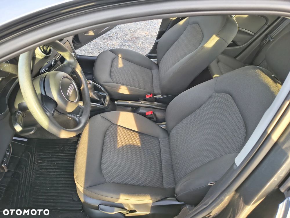 Audi A1 Sportback 1.0 TFSI ultra - 10