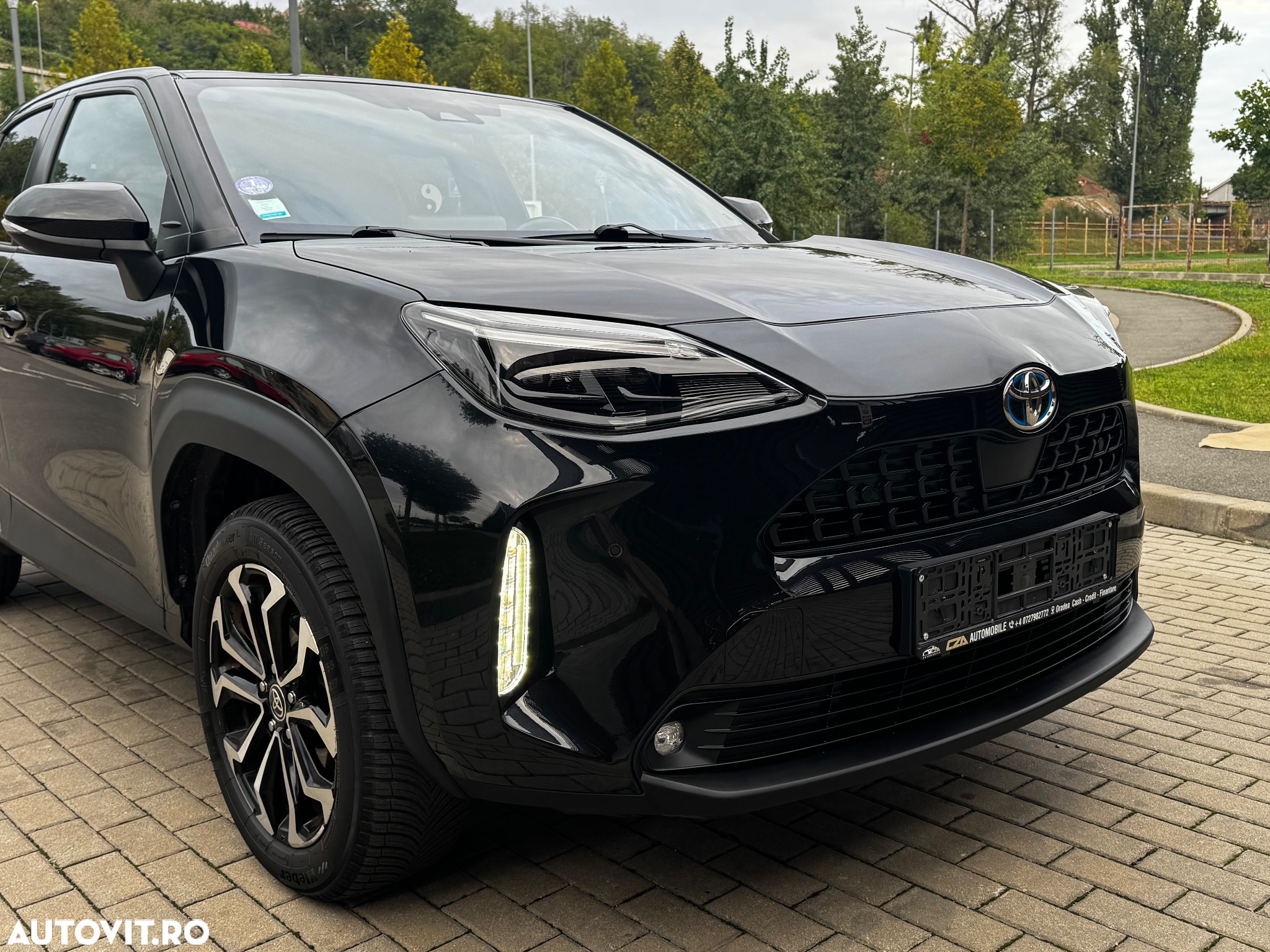 Toyota Yaris Cross 1.5 VVT-i HSD 4x4 Exclusive Elegant - 36