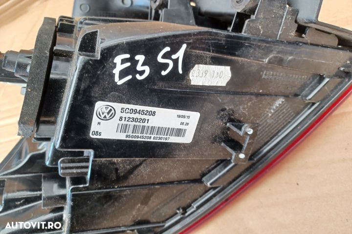 Lampa / Tripla stop dreapta pe aripa 5G0945208 Volkswagen VW Golf 7 - 1
