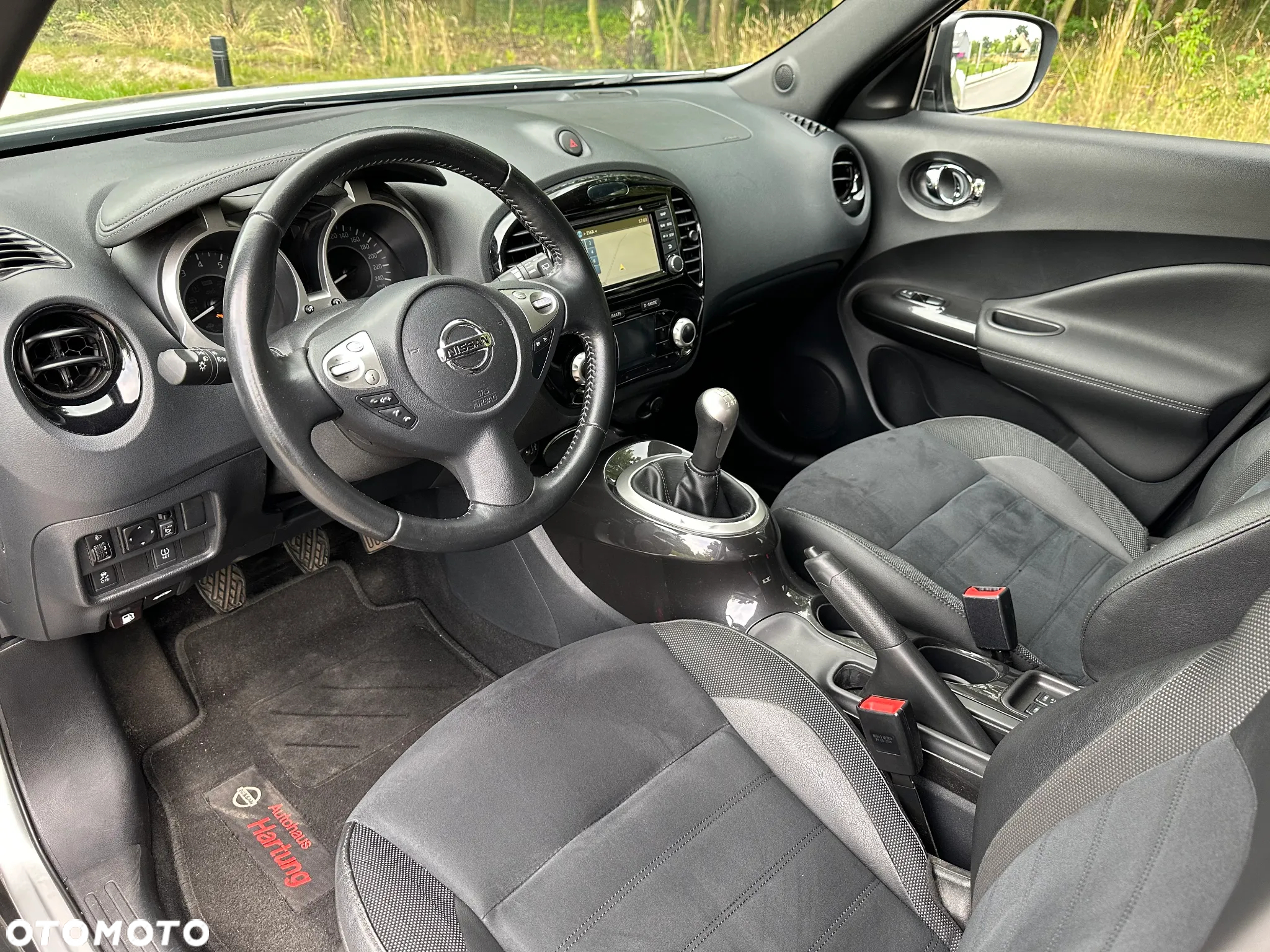 Nissan Juke 1.6 N-Connecta - 19