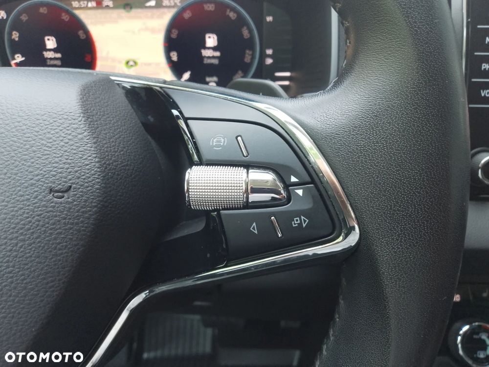 Skoda Karoq 1.5 TSI ACT Style DSG - 24