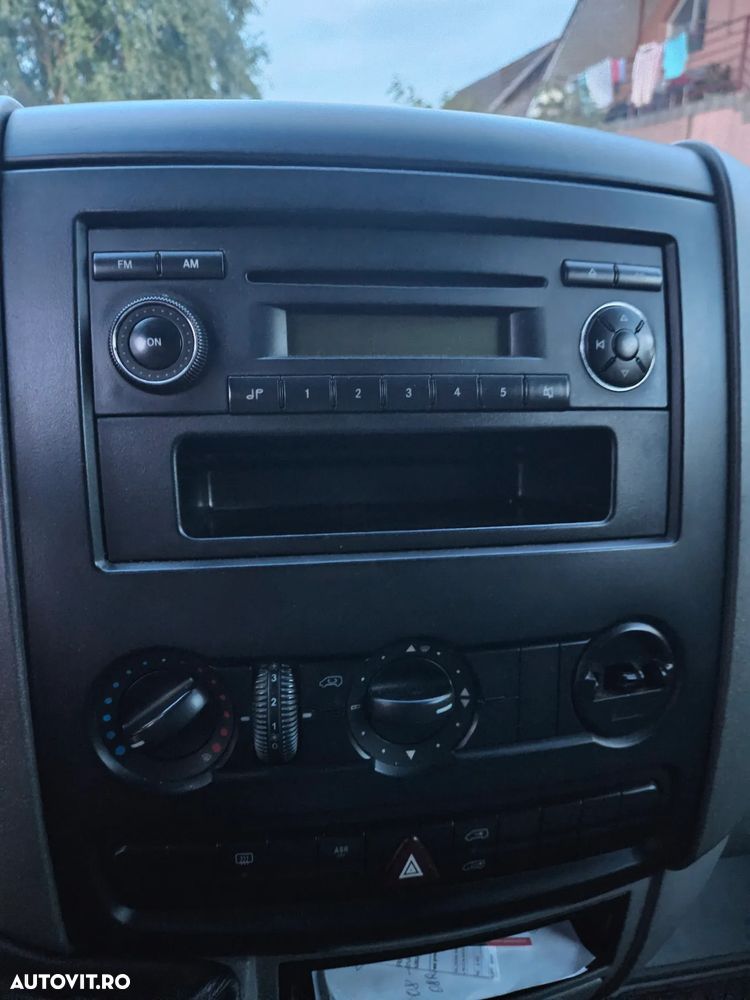 Volkswagen Crafter - 1