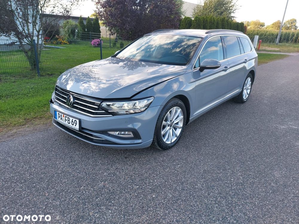 Volkswagen Passat 2.0 TDI SCR DSG Business - 1