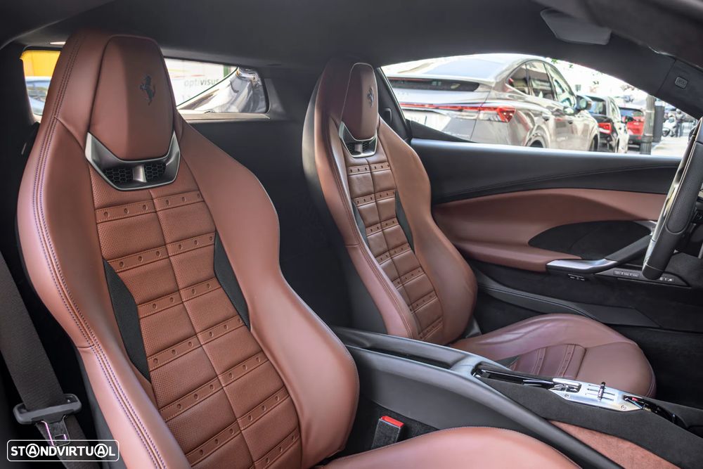 Ferrari 296 GTB - 37