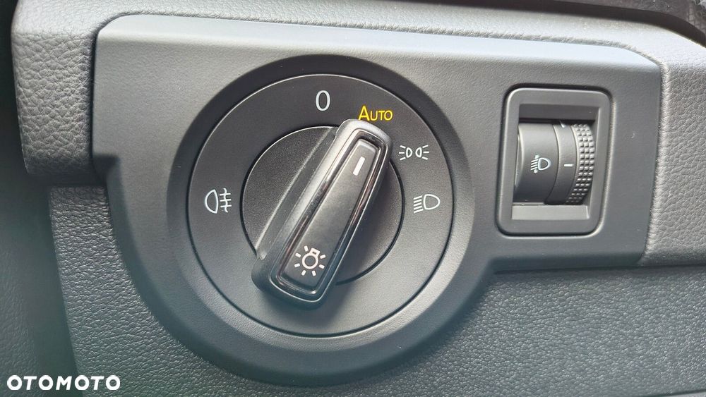 Volkswagen T-Cross - 35