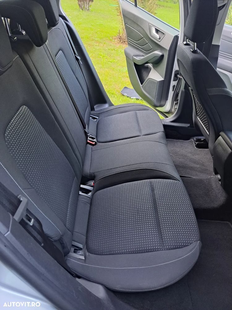 Ford Focus 1.5 EcoBlue Titanium - 32