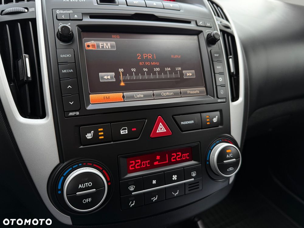 Kia Ceed 1.4 CVVT Dream Team Edition - 7