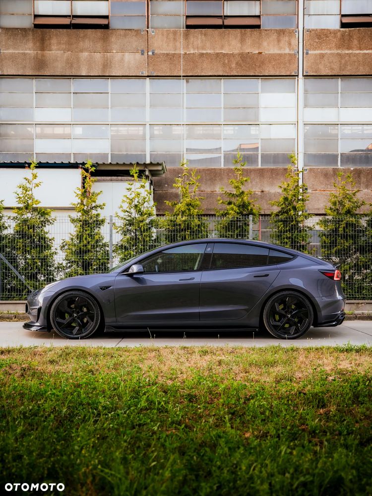 Tesla Model 3 Performance AWD - 8