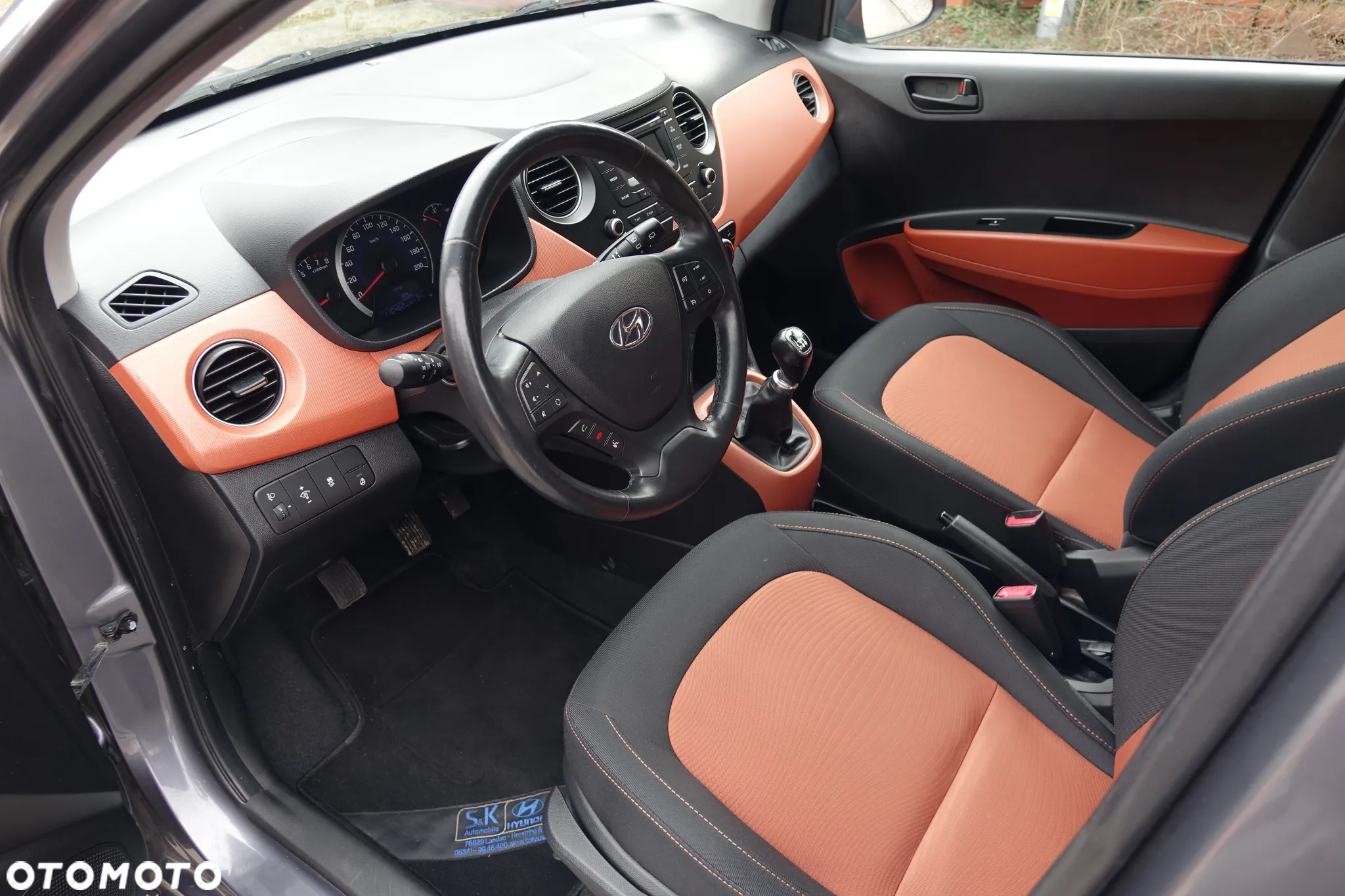Hyundai i10 - 10