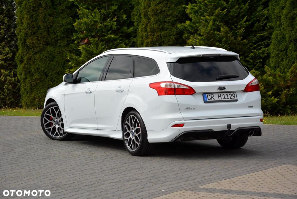 Ford Focus 1.6 EcoBoost Start-Stopp-System Titanium - 13