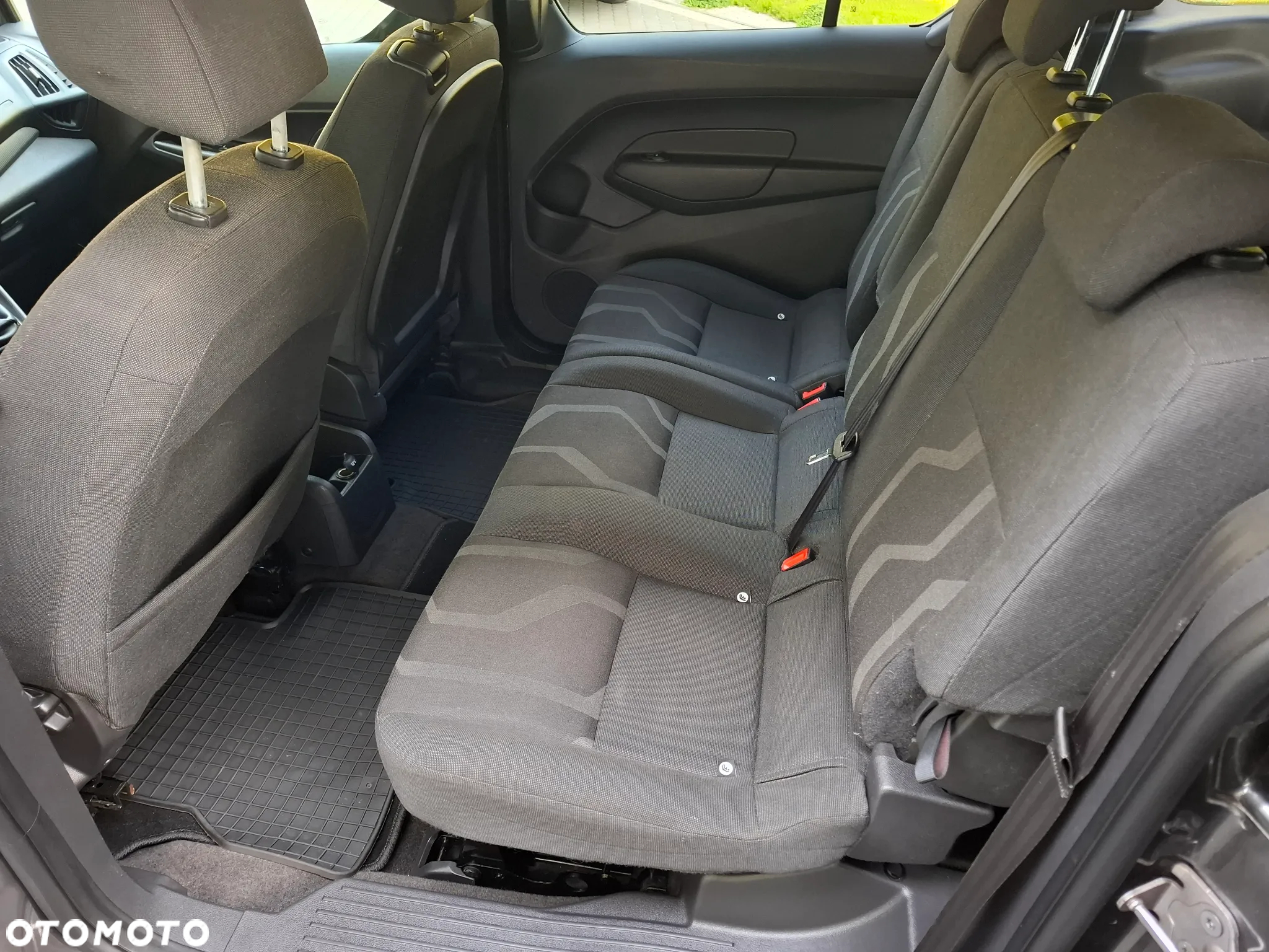 Ford Tourneo Connect Grand 1.6 TDCi Ambiente - 18