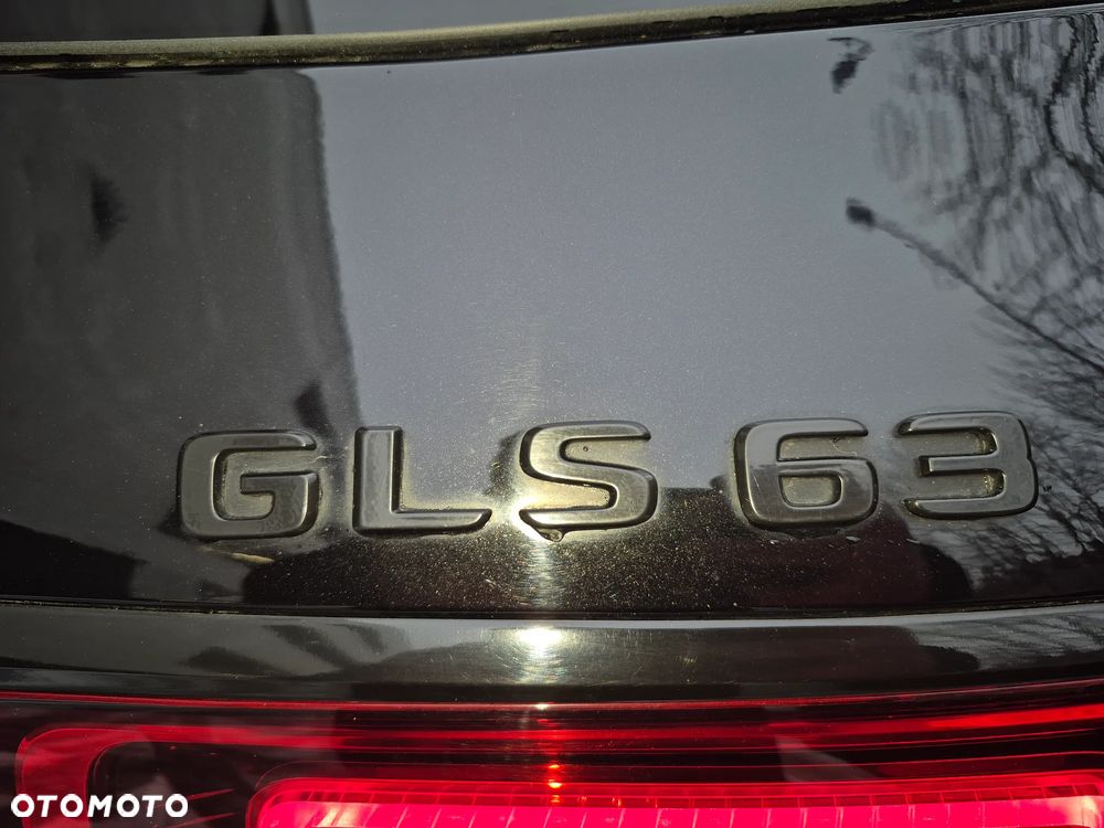 Mercedes-Benz GLS - 18