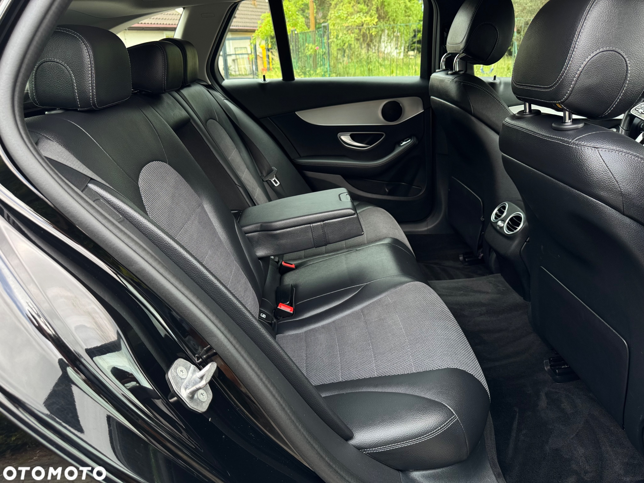 Mercedes-Benz Klasa C 220 d T 9G-TRONIC Avantgarde - 22