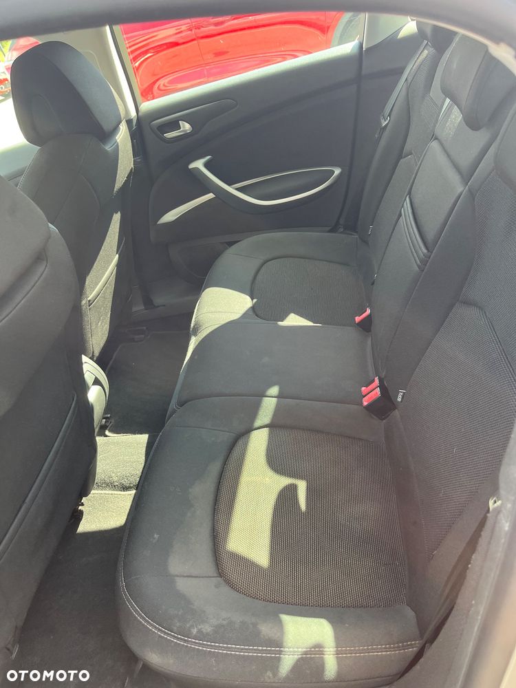Citroën C5 1.6 HDi Attraction - 6