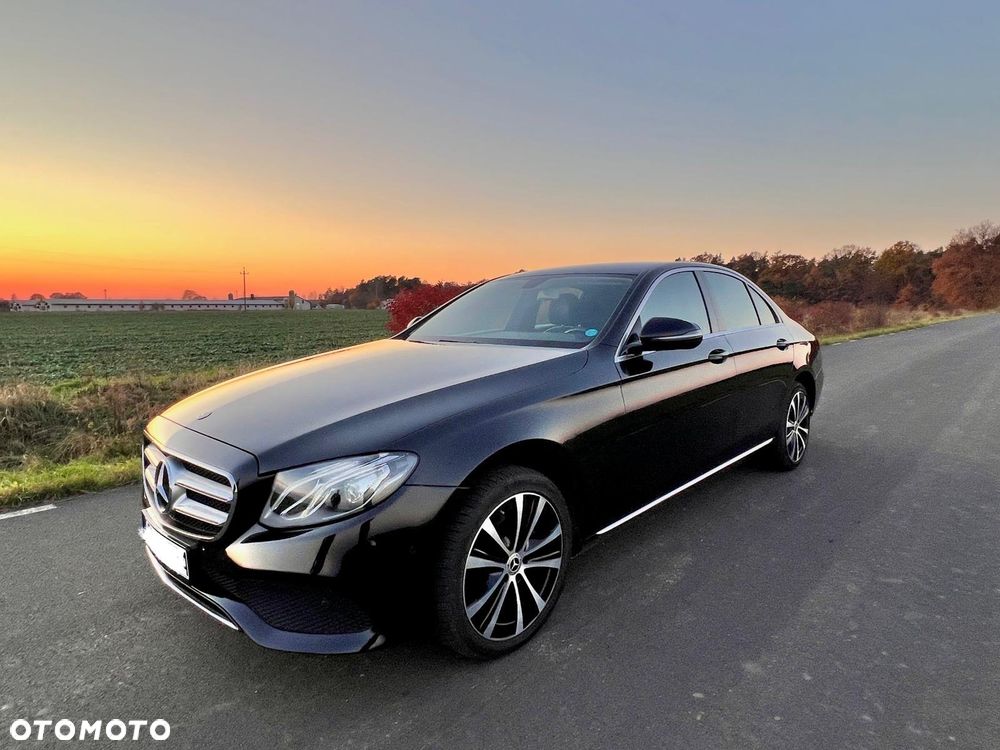 Mercedes-Benz Klasa E 200 d 9G-TRONIC Exclusive - 1