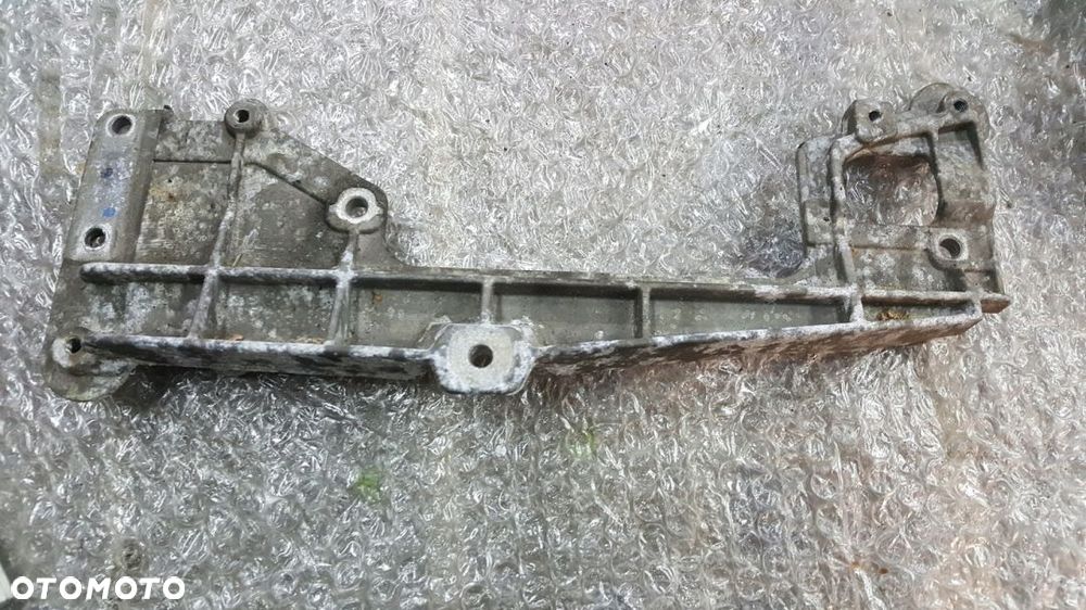 ŁAPA WSPORNIK A3 8P TOURAN 2.0 TDI BKD 03G131159 - 4