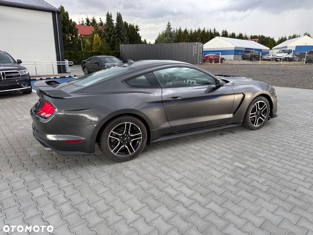 Ford Mustang 2.3 Eco Boost - 2