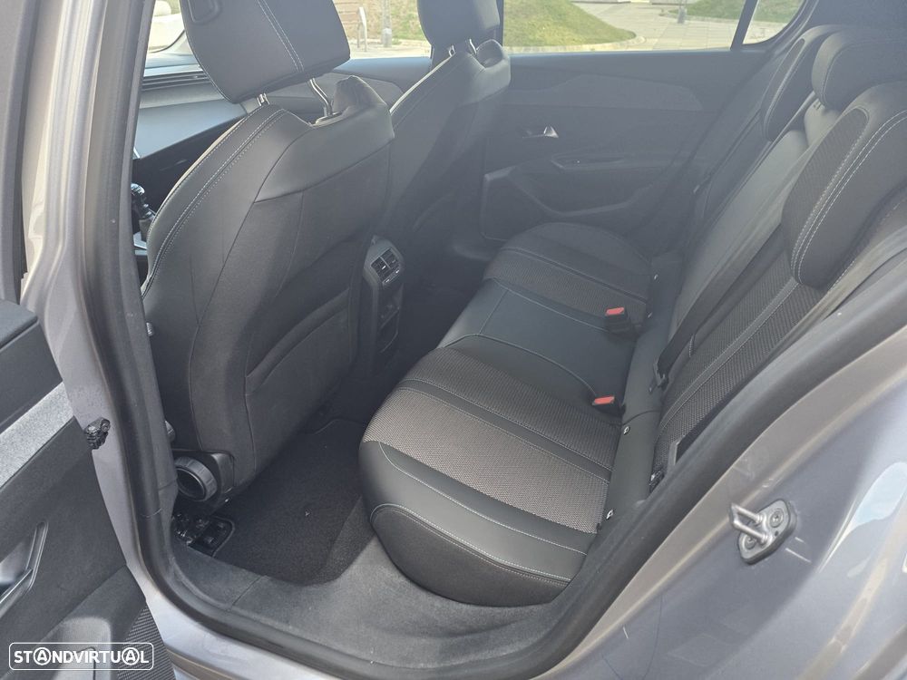 Peugeot 308 PureTech 130 Allure Pack - 13