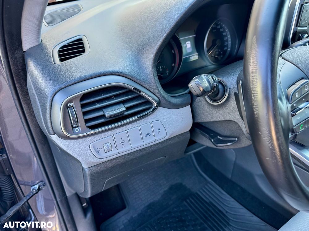 Hyundai i30 1.6 CRDI DCT Passion Plus - 28