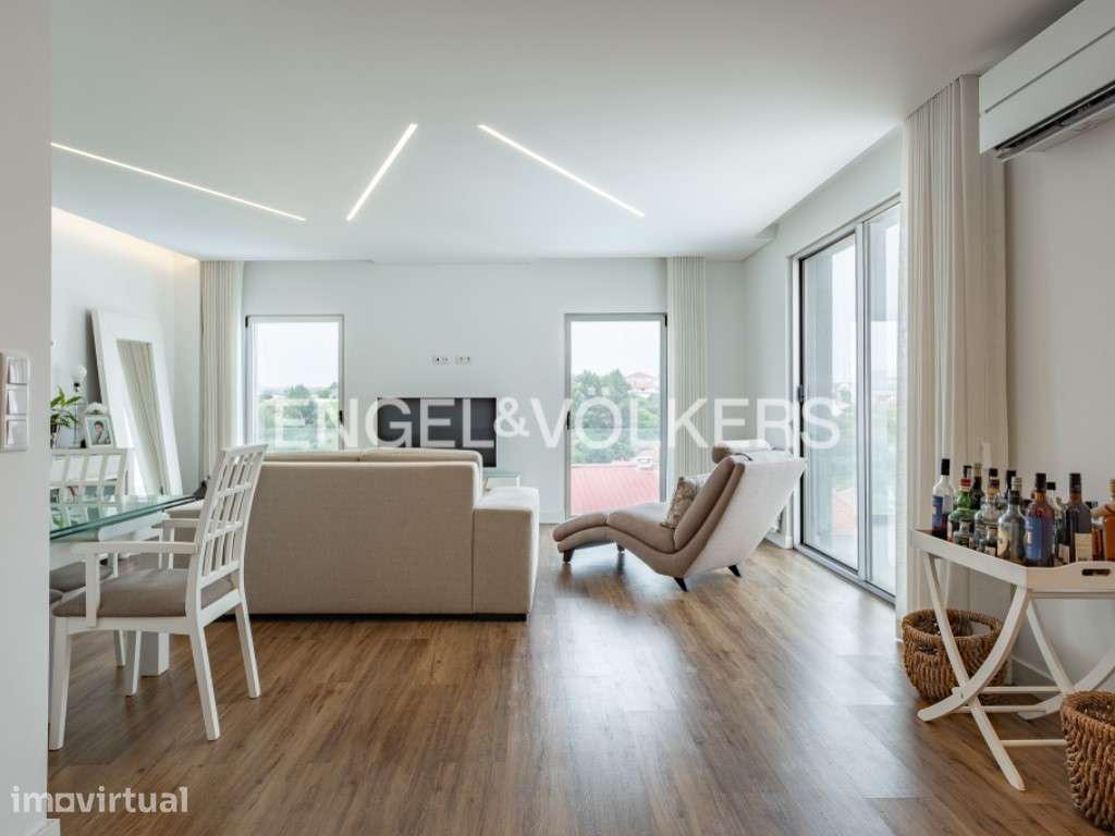 Moradia T3 em Porto Salvo - Grande imagem: 3/43