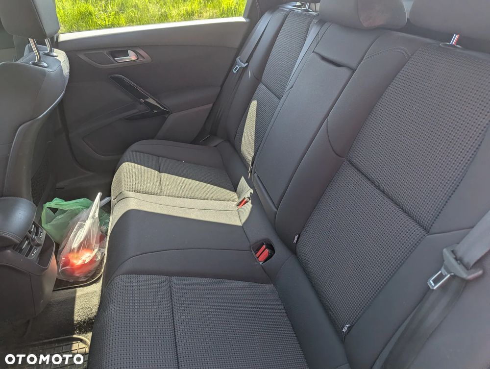 Peugeot 508 HDi FAP 140 Active - 11