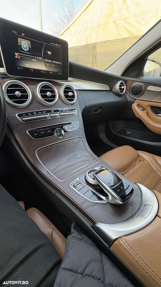 Mercedes-Benz C - 34